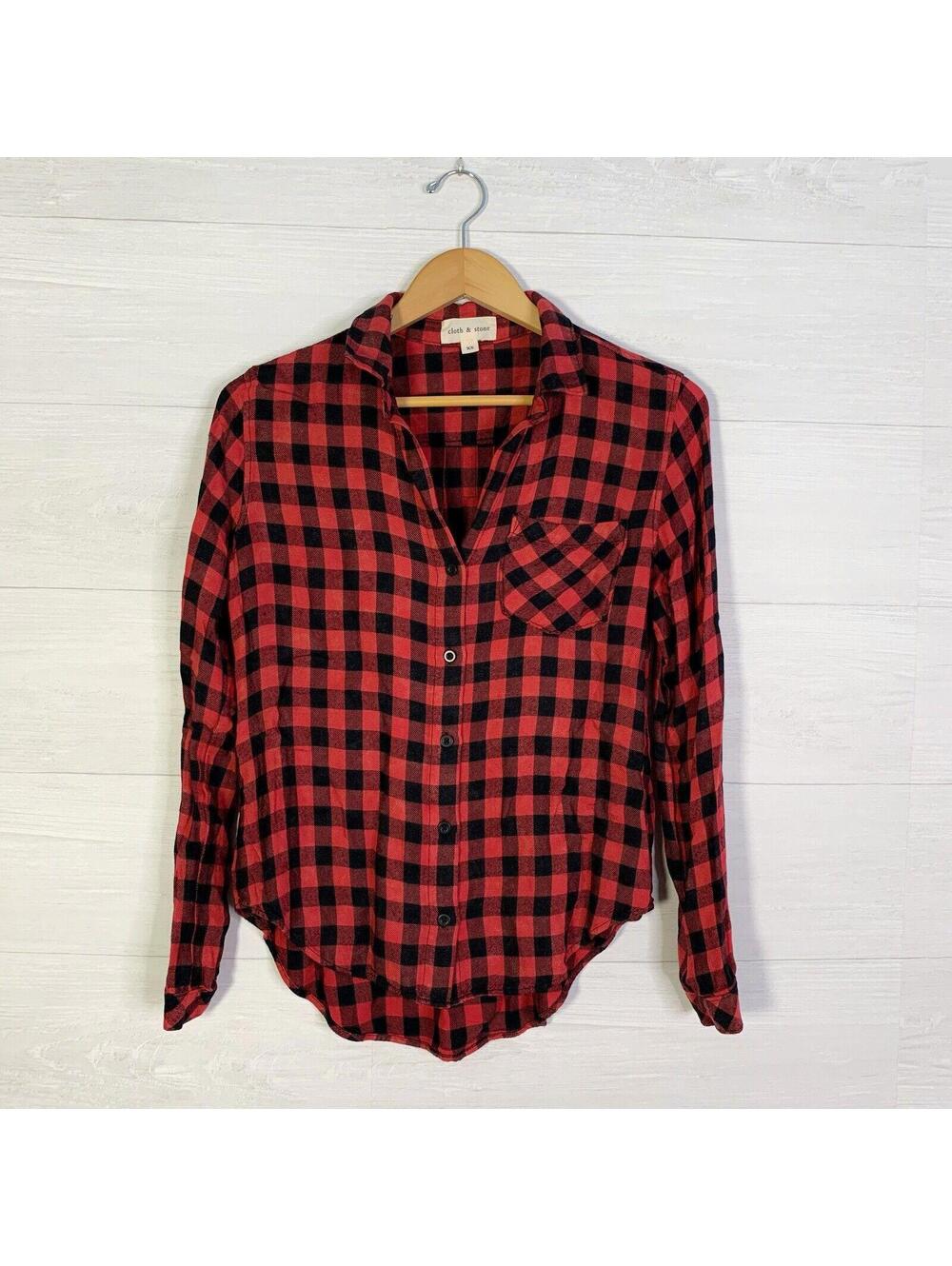 Cloth & Stone Anthropologie Red Black Plaid Rayon Button Down Shirt Womens XS